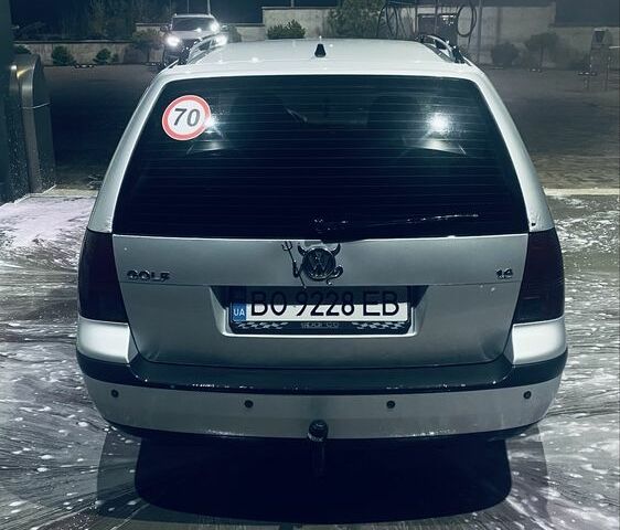 Серый Фольксваген Гольф, объемом двигателя 1.6 л и пробегом 377 тыс. км за 3800 $, фото 3 на Automoto.ua