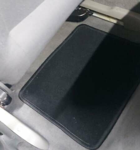 Серый Фольксваген Гольф, объемом двигателя 1.6 л и пробегом 196 тыс. км за 4850 $, фото 19 на Automoto.ua