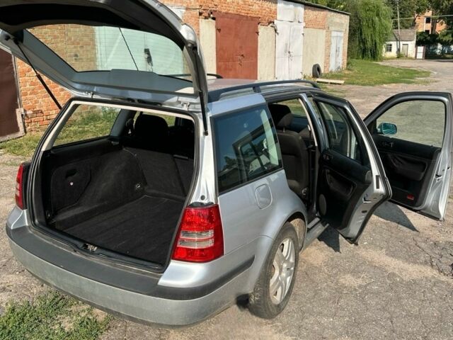 Серый Фольксваген Гольф, объемом двигателя 1.4 л и пробегом 220 тыс. км за 3900 $, фото 2 на Automoto.ua