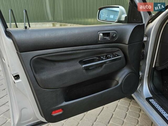 Серый Фольксваген Гольф, объемом двигателя 1.9 л и пробегом 280 тыс. км за 4100 $, фото 21 на Automoto.ua