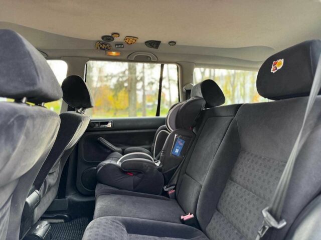 Сірий Фольксваген Гольф, об'ємом двигуна 1.6 л та пробігом 254 тис. км за 4590 $, фото 18 на Automoto.ua