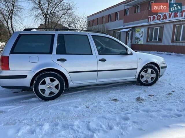 Серый Фольксваген Гольф, объемом двигателя 1.6 л и пробегом 260 тыс. км за 3999 $, фото 22 на Automoto.ua