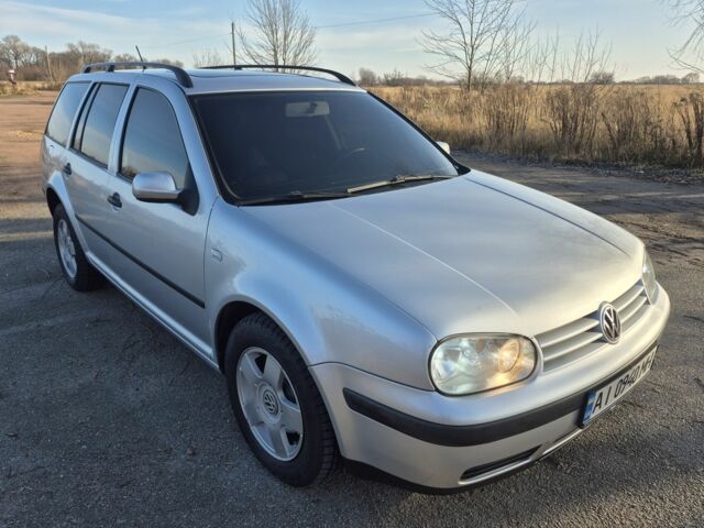 Серый Фольксваген Гольф, объемом двигателя 1.6 л и пробегом 243 тыс. км за 3999 $, фото 5 на Automoto.ua