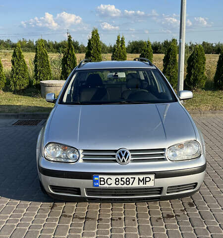 Серый Фольксваген Гольф, объемом двигателя 1.6 л и пробегом 195 тыс. км за 4300 $, фото 5 на Automoto.ua