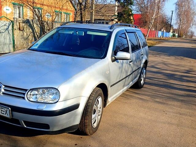 Серый Фольксваген Гольф, объемом двигателя 1.6 л и пробегом 0 тыс. км за 3200 $, фото 1 на Automoto.ua