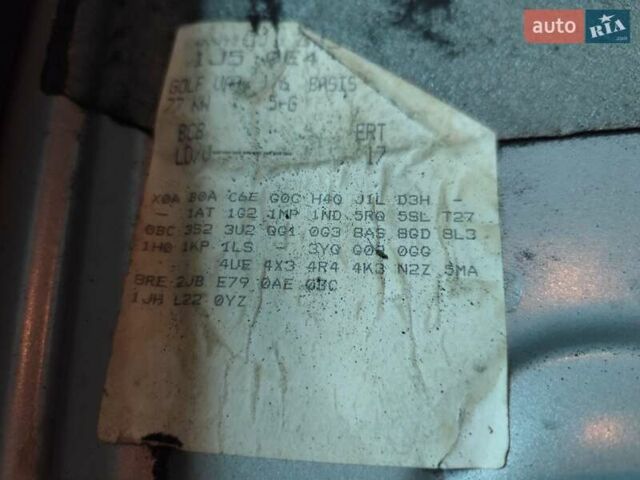 Серый Фольксваген Гольф, объемом двигателя 1.6 л и пробегом 262 тыс. км за 5000 $, фото 82 на Automoto.ua