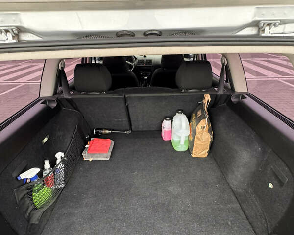 Сірий Фольксваген Гольф, об'ємом двигуна 1.39 л та пробігом 305 тис. км за 3800 $, фото 8 на Automoto.ua