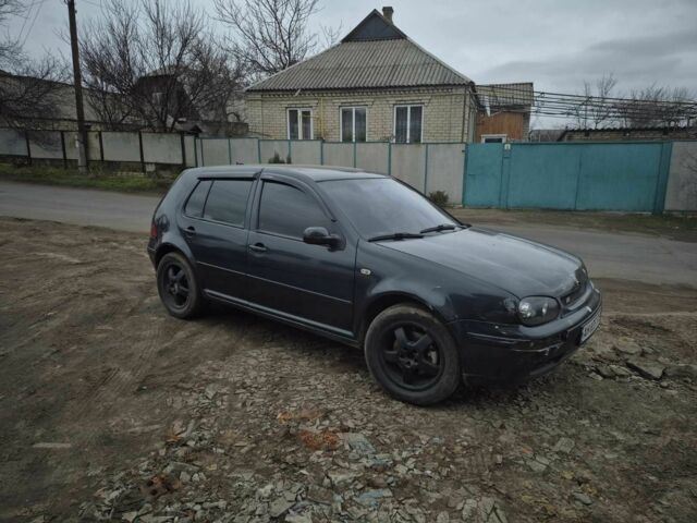 Серый Фольксваген Гольф, объемом двигателя 2 л и пробегом 347 тыс. км за 4748 $, фото 1 на Automoto.ua