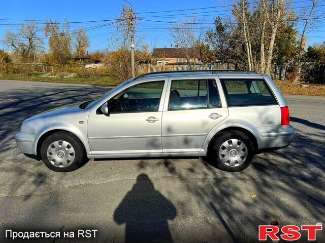 Серый Фольксваген Гольф, объемом двигателя 1.6 л и пробегом 211 тыс. км за 4200 $, фото 3 на Automoto.ua