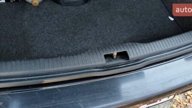 Сірий Фольксваген Гольф, об'ємом двигуна 1.6 л та пробігом 290 тис. км за 4500 $, фото 27 на Automoto.ua