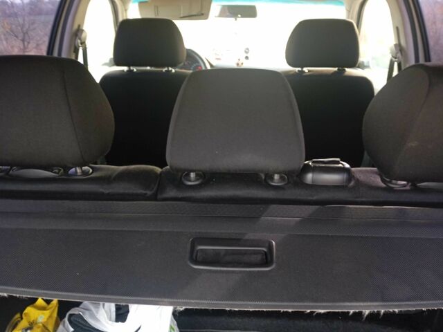 Сірий Фольксваген Гольф, об'ємом двигуна 1.6 л та пробігом 232 тис. км за 5100 $, фото 5 на Automoto.ua