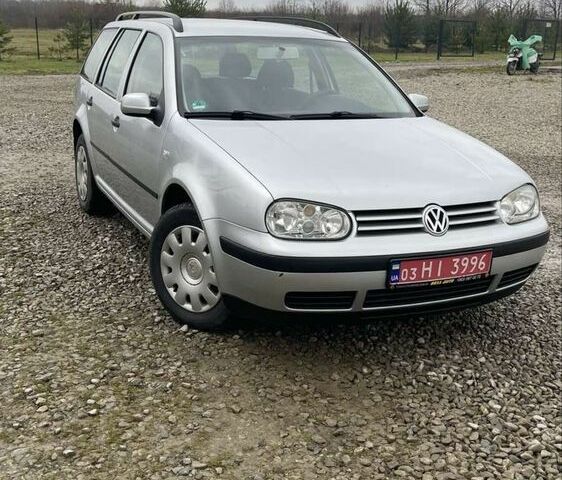 Серый Фольксваген Гольф, объемом двигателя 1.6 л и пробегом 188 тыс. км за 4800 $, фото 1 на Automoto.ua