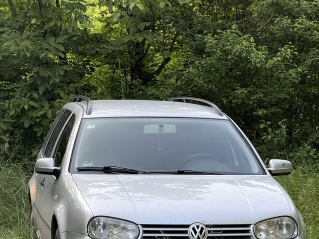 Серый Фольксваген Гольф, объемом двигателя 1.4 л и пробегом 208 тыс. км за 3800 $, фото 8 на Automoto.ua