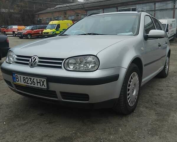 Сірий Фольксваген Гольф, об'ємом двигуна 1.59 л та пробігом 162 тис. км за 4500 $, фото 2 на Automoto.ua