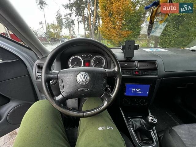 Серый Фольксваген Гольф, объемом двигателя 1.9 л и пробегом 434 тыс. км за 4700 $, фото 12 на Automoto.ua