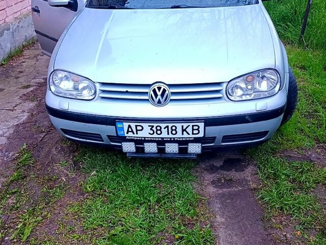 Серый Фольксваген Гольф, объемом двигателя 1.9 л и пробегом 323 тыс. км за 3700 $, фото 7 на Automoto.ua