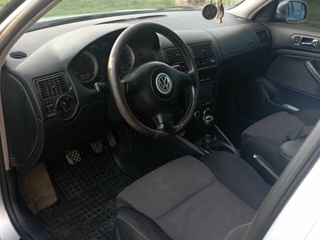 Сірий Фольксваген Гольф, об'ємом двигуна 1.6 л та пробігом 276 тис. км за 4800 $, фото 7 на Automoto.ua