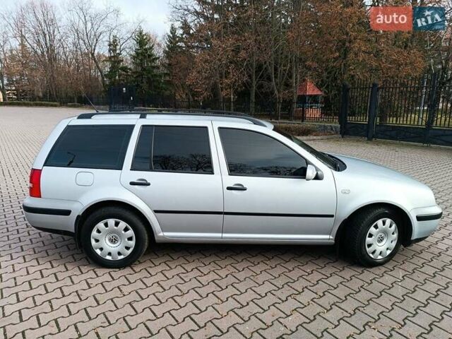 Сірий Фольксваген Гольф, об'ємом двигуна 1.6 л та пробігом 215 тис. км за 5300 $, фото 2 на Automoto.ua