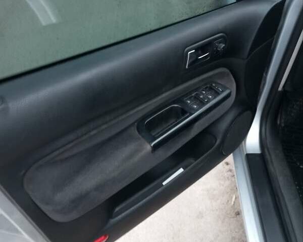 Серый Фольксваген Гольф, объемом двигателя 1.6 л и пробегом 222 тыс. км за 4700 $, фото 25 на Automoto.ua