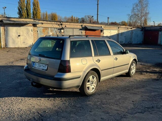 Серый Фольксваген Гольф, объемом двигателя 1.6 л и пробегом 226 тыс. км за 4000 $, фото 4 на Automoto.ua