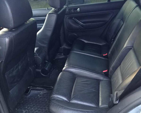 Серый Фольксваген Гольф, объемом двигателя 1.9 л и пробегом 299 тыс. км за 5000 $, фото 3 на Automoto.ua