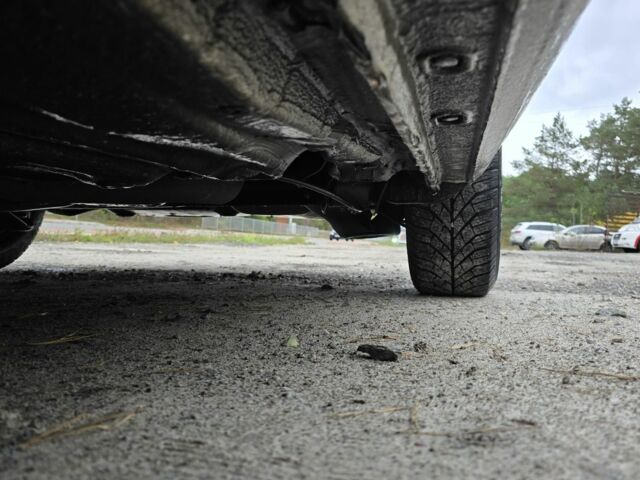 Серый Фольксваген Гольф, объемом двигателя 0 л и пробегом 400 тыс. км за 2200 $, фото 4 на Automoto.ua