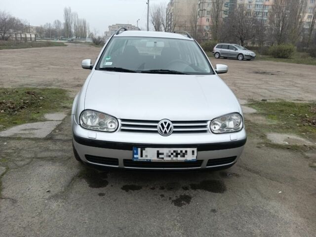 Серый Фольксваген Гольф, объемом двигателя 0 л и пробегом 413 тыс. км за 2300 $, фото 1 на Automoto.ua