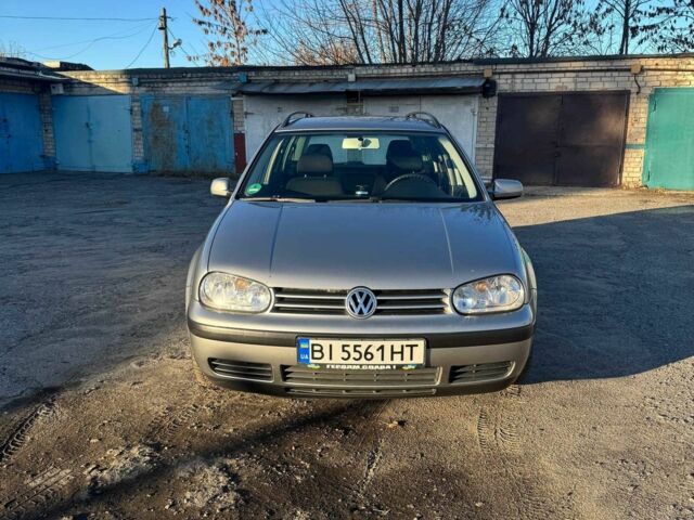 Серый Фольксваген Гольф, объемом двигателя 1.6 л и пробегом 226 тыс. км за 4000 $, фото 1 на Automoto.ua