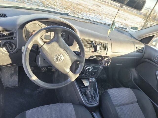 Серый Фольксваген Гольф, объемом двигателя 1.9 л и пробегом 273 тыс. км за 1450 $, фото 6 на Automoto.ua