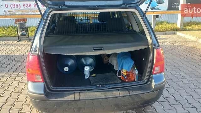 Сірий Фольксваген Гольф, об'ємом двигуна 1.4 л та пробігом 300 тис. км за 3700 $, фото 9 на Automoto.ua