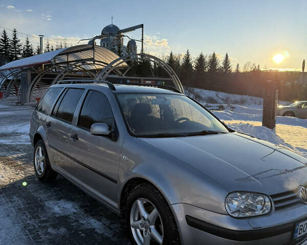 Серый Фольксваген Гольф, объемом двигателя 1.39 л и пробегом 264 тыс. км за 4150 $, фото 1 на Automoto.ua