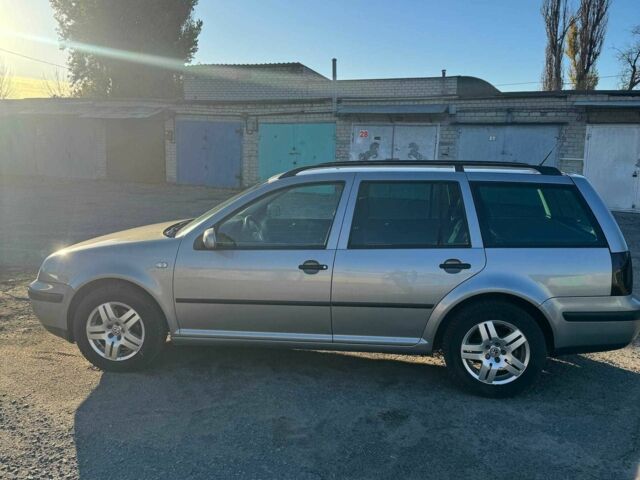 Серый Фольксваген Гольф, объемом двигателя 1.6 л и пробегом 226 тыс. км за 4000 $, фото 7 на Automoto.ua