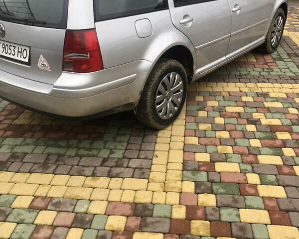 Сірий Фольксваген Гольф, об'ємом двигуна 1.39 л та пробігом 226 тис. км за 3850 $, фото 5 на Automoto.ua