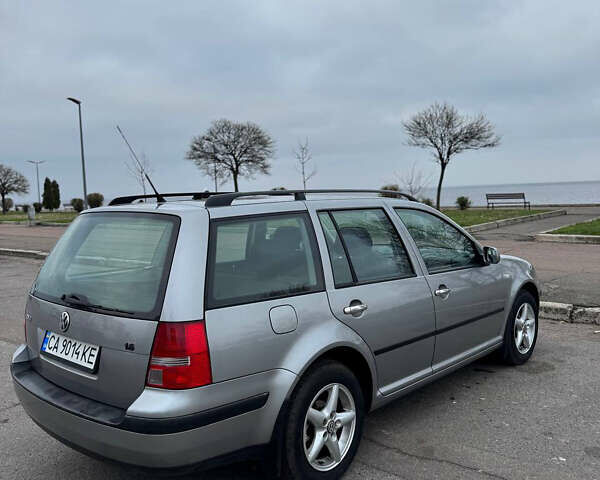 Серый Фольксваген Гольф, объемом двигателя 1.6 л и пробегом 246 тыс. км за 5300 $, фото 4 на Automoto.ua