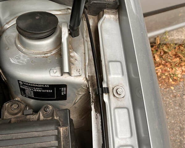 Серый Фольксваген Гольф, объемом двигателя 1.6 л и пробегом 227 тыс. км за 4350 $, фото 9 на Automoto.ua