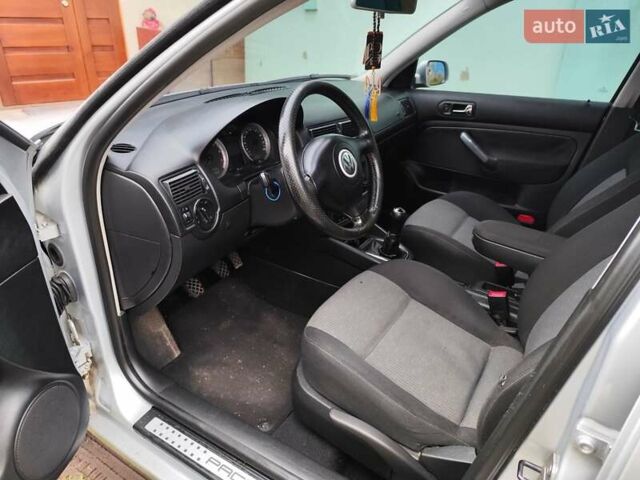 Сірий Фольксваген Гольф, об'ємом двигуна 1.6 л та пробігом 323 тис. км за 4500 $, фото 19 на Automoto.ua