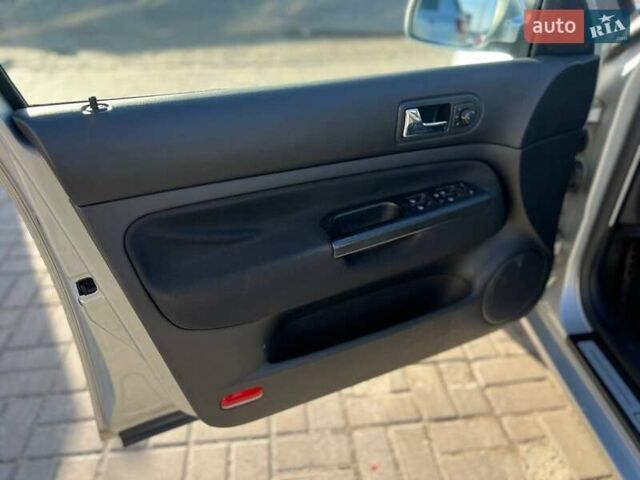 Серый Фольксваген Гольф, объемом двигателя 1.6 л и пробегом 270 тыс. км за 4175 $, фото 17 на Automoto.ua