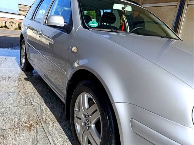 Фольксваген Гольф 2003 в Березовке на Automoto.ua Серый Фольксваген Гольф, объемом двигателя 2 л и пробегом 222 тыс. км за 5650 $, фото 9 на Automoto.ua