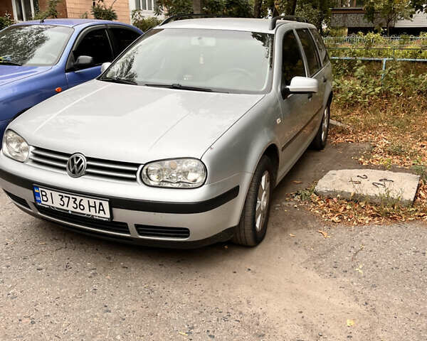 Серый Фольксваген Гольф, объемом двигателя 1.6 л и пробегом 227 тыс. км за 4350 $, фото 4 на Automoto.ua