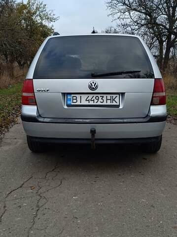 Серый Фольксваген Гольф, объемом двигателя 1.39 л и пробегом 240 тыс. км за 4200 $, фото 6 на Automoto.ua