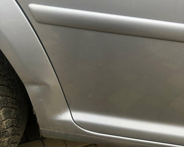 Сірий Фольксваген Гольф, об'ємом двигуна 1.39 л та пробігом 226 тис. км за 3850 $, фото 8 на Automoto.ua