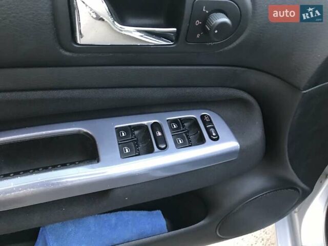 Фольксваген Гольф 2003 у Теребовле на Automoto.ua Сірий Фольксваген Гольф, об'ємом двигуна 1.39 л та пробігом 219 тис. км за 4499 $, фото 19 на Automoto.ua