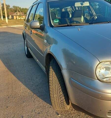 Серый Фольксваген Гольф, объемом двигателя 1.98 л и пробегом 231 тыс. км за 4350 $, фото 1 на Automoto.ua