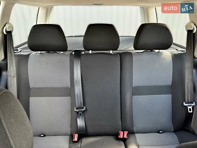 Серый Фольксваген Гольф, объемом двигателя 1.6 л и пробегом 201 тыс. км за 4490 $, фото 31 на Automoto.ua