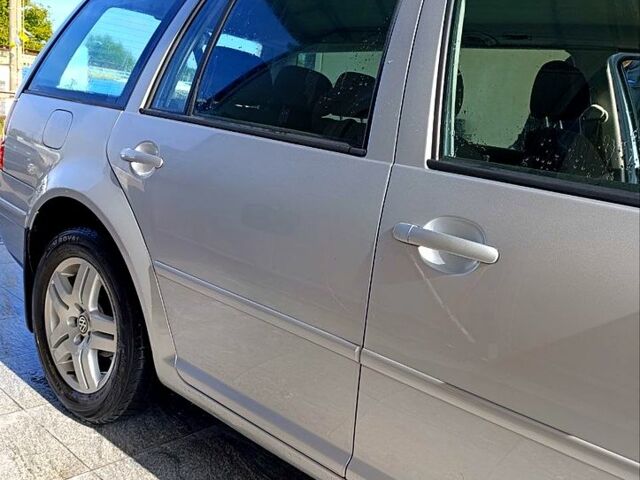 Фольксваген Гольф 2003 в Березовке на Automoto.ua Серый Фольксваген Гольф, объемом двигателя 2 л и пробегом 222 тыс. км за 5650 $, фото 7 на Automoto.ua