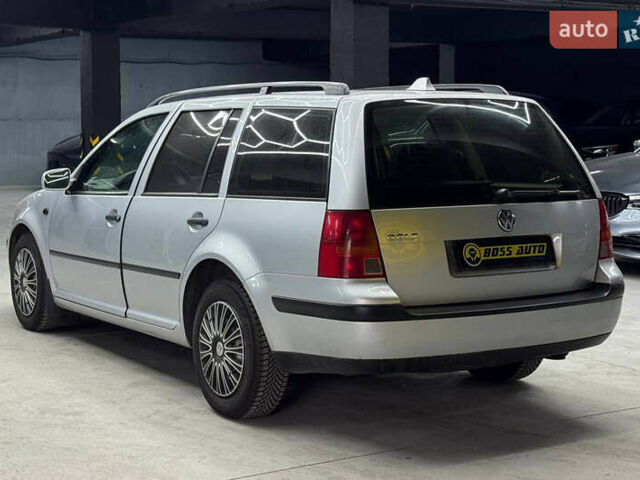 Серый Фольксваген Гольф, объемом двигателя 1.39 л и пробегом 246 тыс. км за 4700 $, фото 3 на Automoto.ua