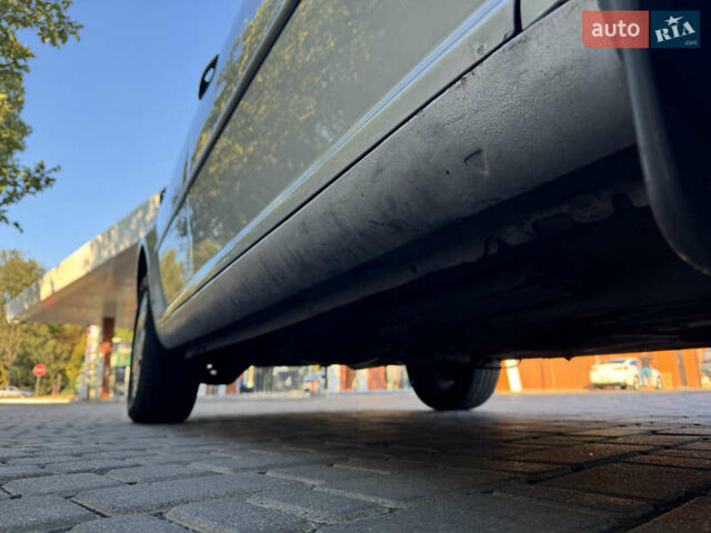 Серый Фольксваген Гольф, объемом двигателя 1.9 л и пробегом 375 тыс. км за 4300 $, фото 12 на Automoto.ua