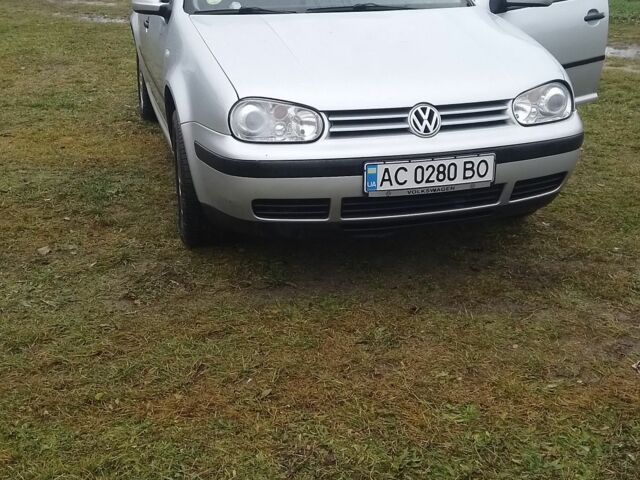 Серый Фольксваген Гольф, объемом двигателя 1.9 л и пробегом 280 тыс. км за 4000 $, фото 4 на Automoto.ua