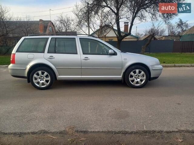 Серый Фольксваген Гольф, объемом двигателя 1.6 л и пробегом 308 тыс. км за 4950 $, фото 5 на Automoto.ua