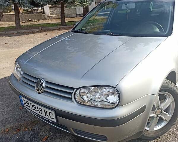 Сірий Фольксваген Гольф, об'ємом двигуна 1.6 л та пробігом 211 тис. км за 4600 $, фото 1 на Automoto.ua